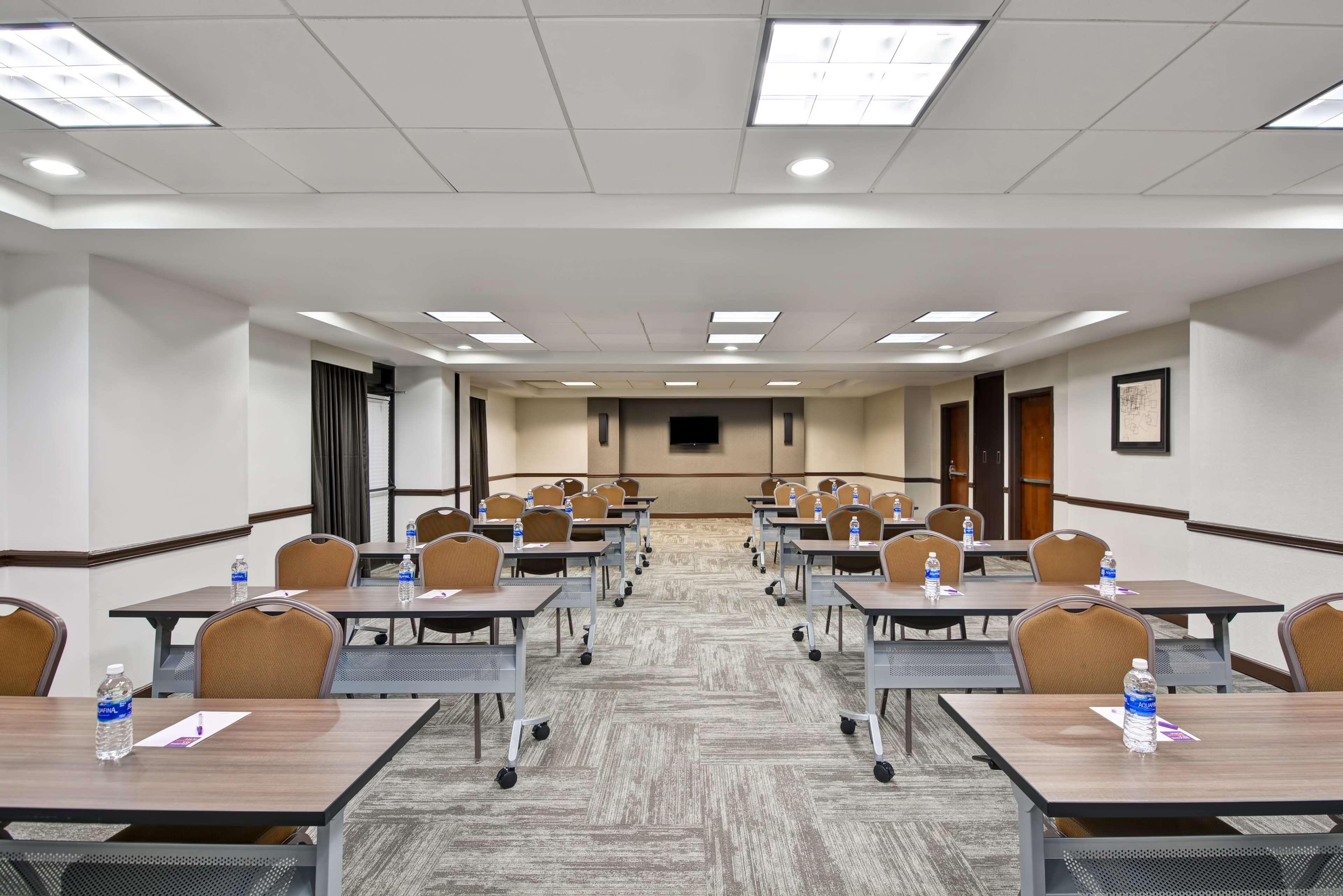 Hyatt Place Birmingham/Hoover Buitenkant foto